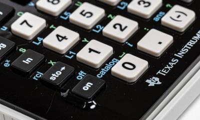 Symbolbild zur professionellen Zahnreinigung im Rahmen der UPT-Behandlung.